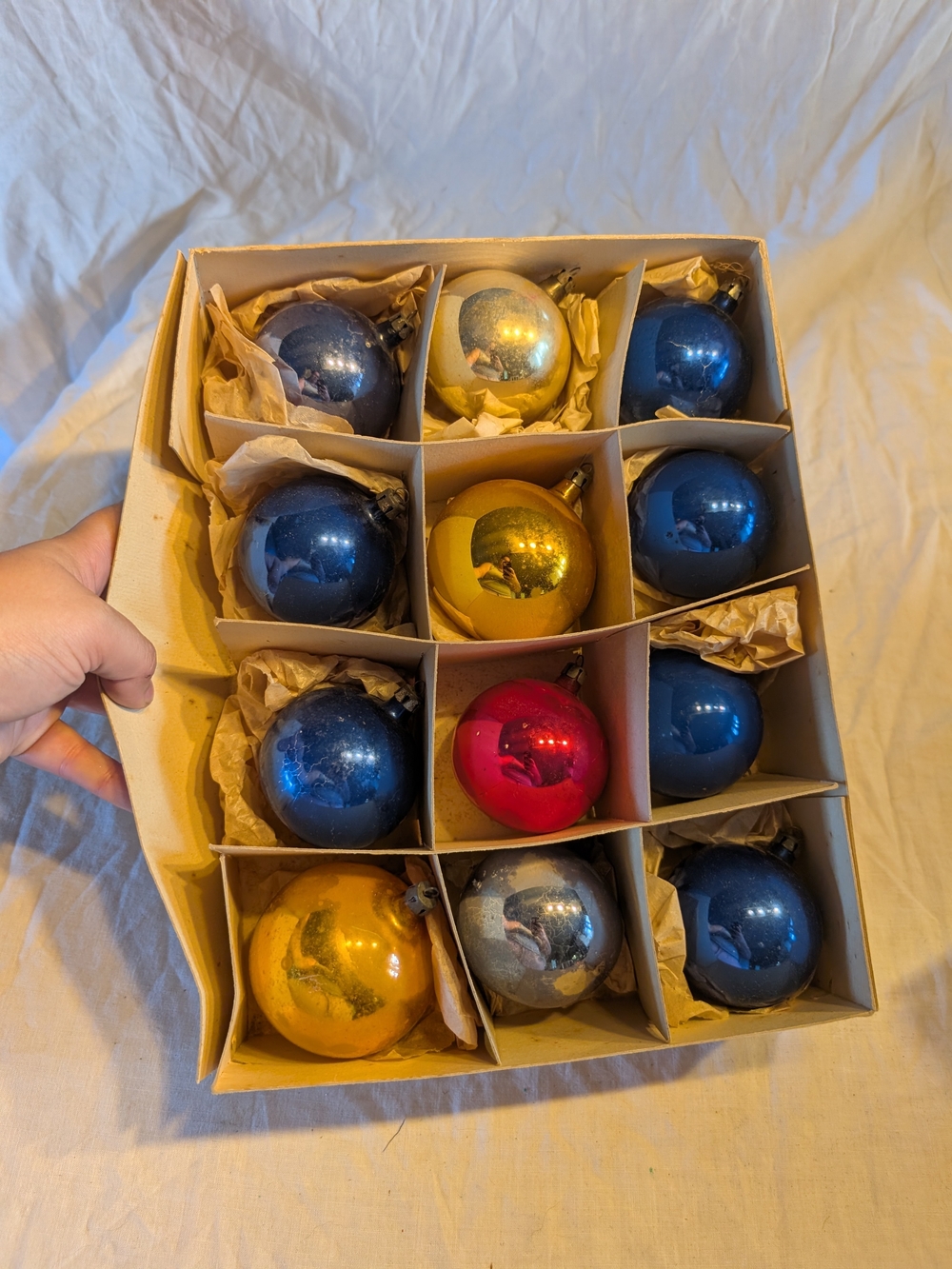 2/50$ Vintage Blue, Gold, Silver, Red Christmas Ornament Set